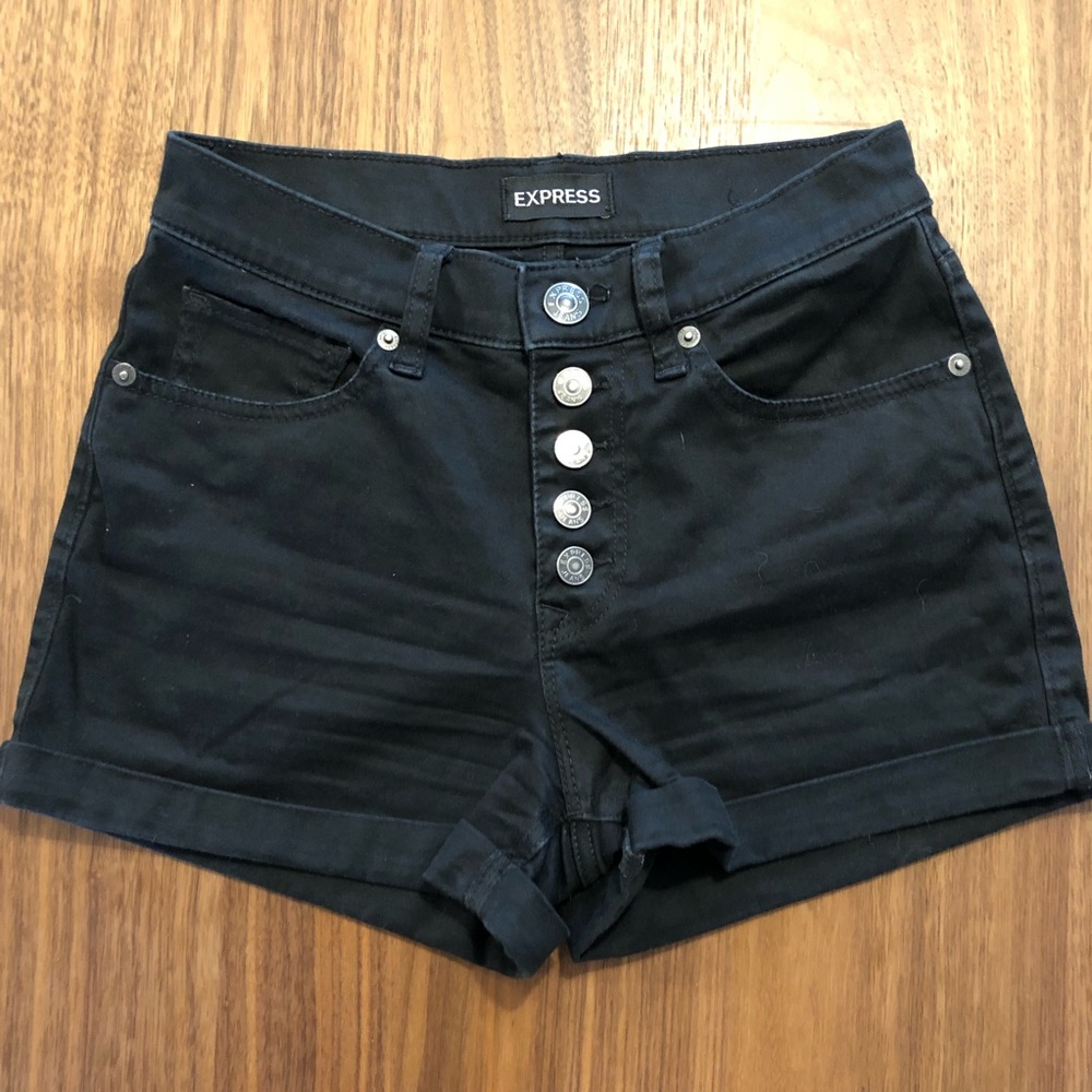 20%off bundles of 2! Black Express Hi-Rise Shorts